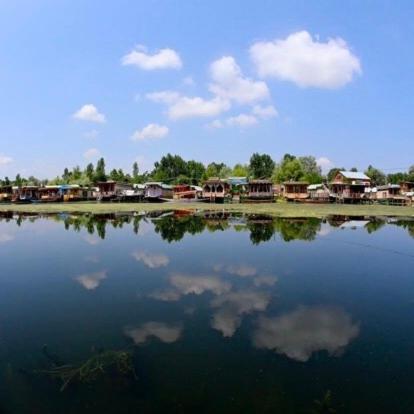 Green View Group Of Houseboats Hotell Srīnagar Exteriör bild