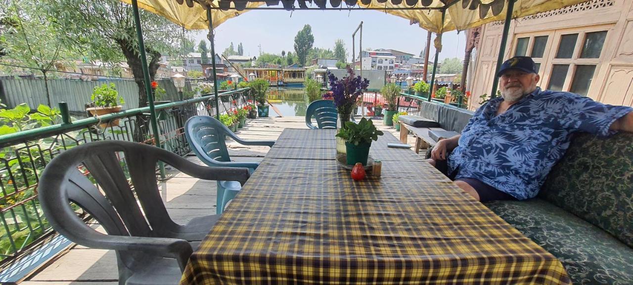 Green View Group Of Houseboats Srīnagar Exteriör bild